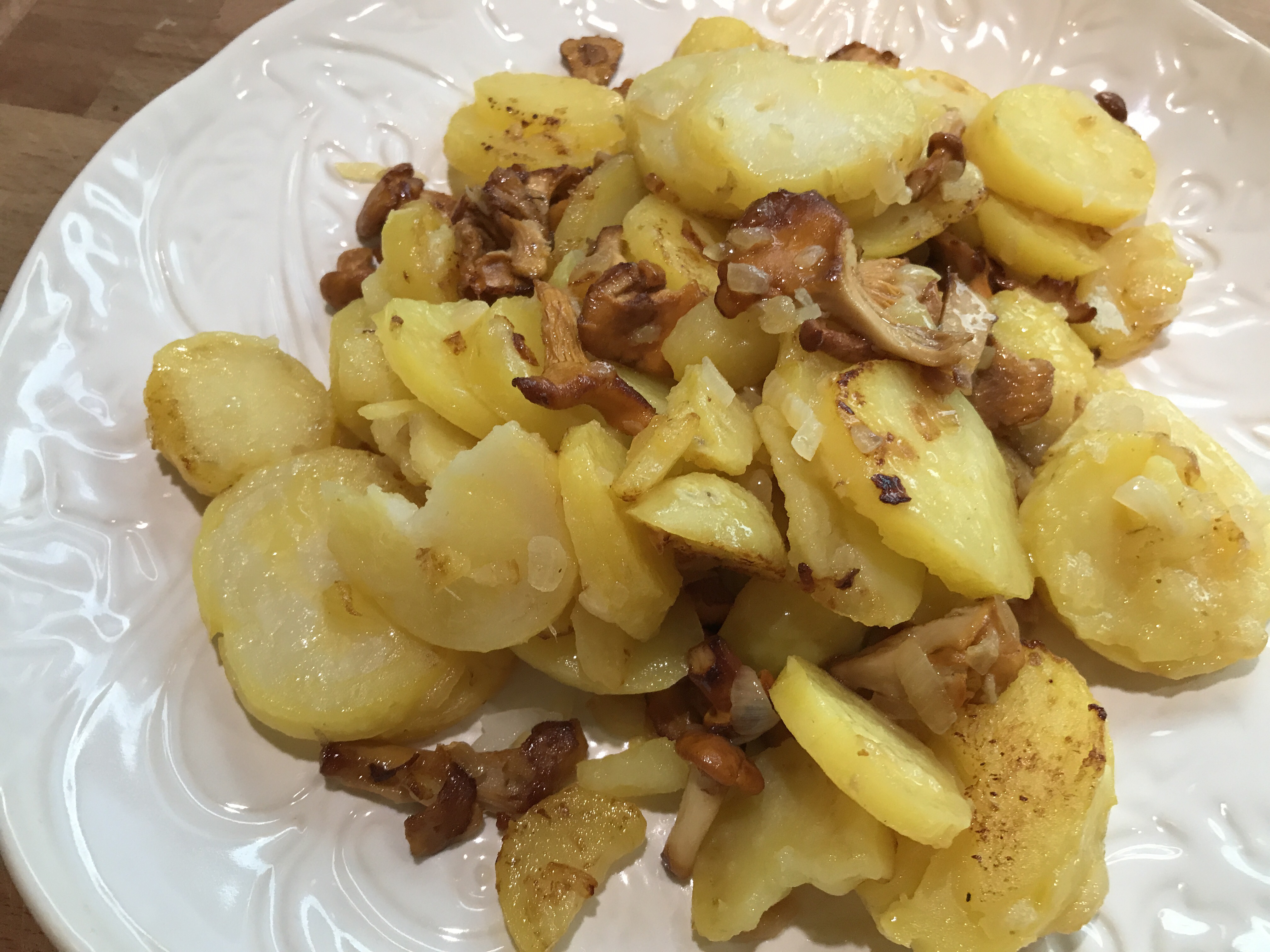 Kartoffel-Pfifferling Gröstl – Randen und Marillen